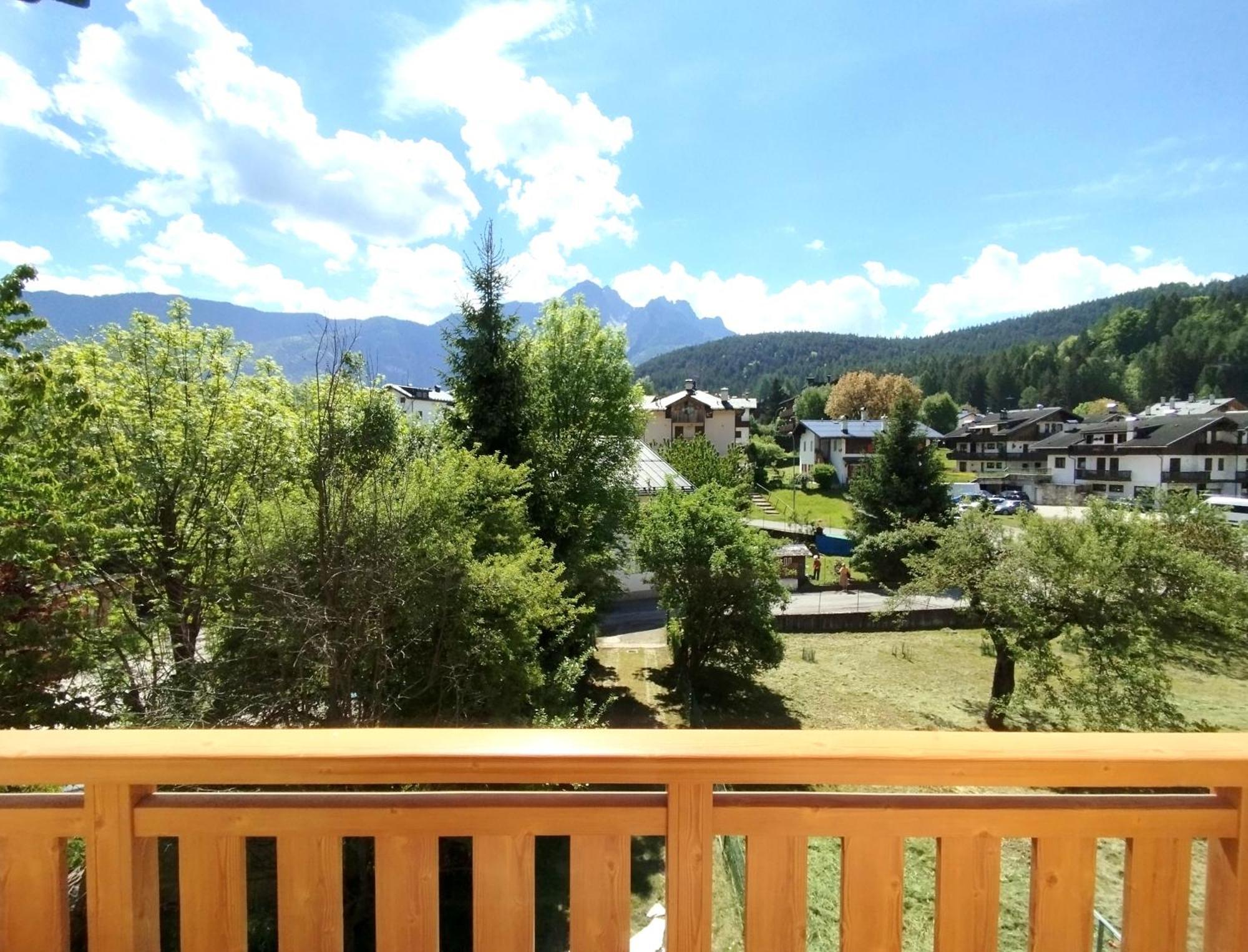 Ciasa De Le Nene - Dolomiti Guesthouse Pieve di Cadore Exteriör bild